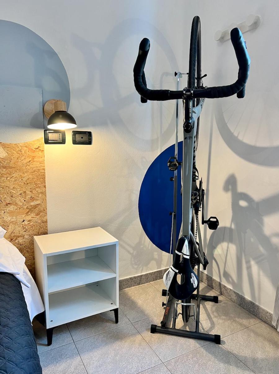 Zappi Cycling Hotel Риоло Терме Екстериор снимка