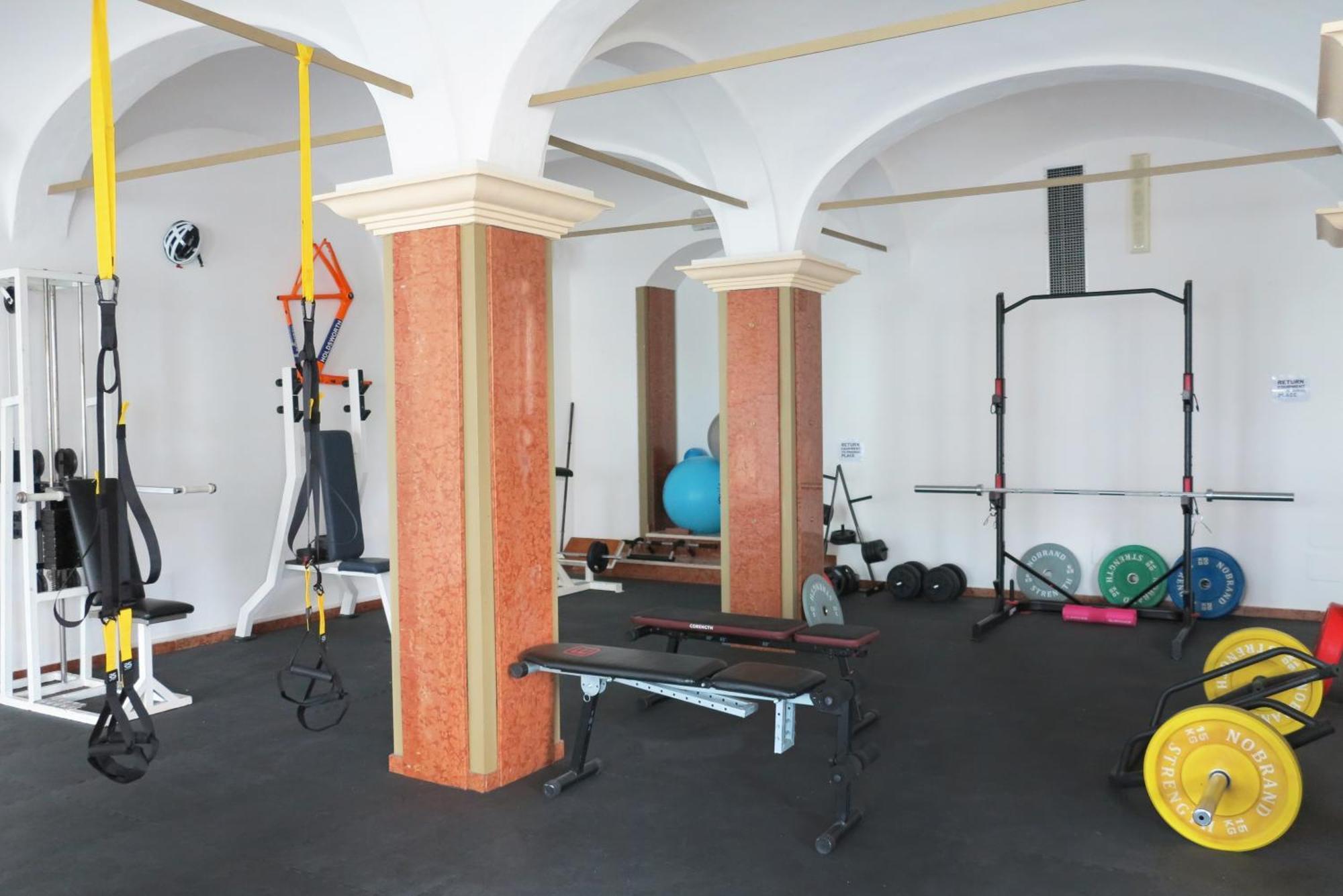Zappi Cycling Hotel Риоло Терме Екстериор снимка